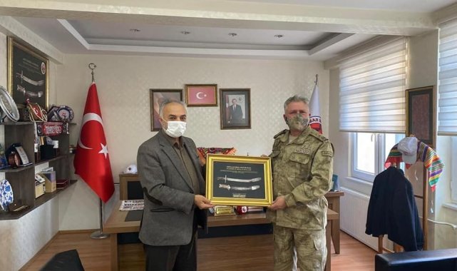 Tuğgeneral Çolak&#039;tan Başkan Kepez&#039;e ziyaret