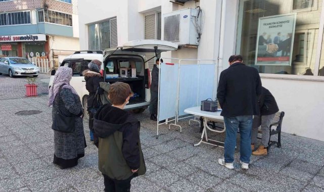 Türkeli&#039;de her gün farklı noktaya aşı standı