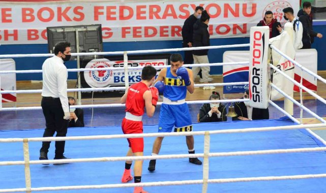 Türkiye Boks Şampiyonası Kırşehir'de Başladı