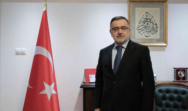 Türkiye Diyanet Vakfının yeni genel müdürü İzani Turan oldu