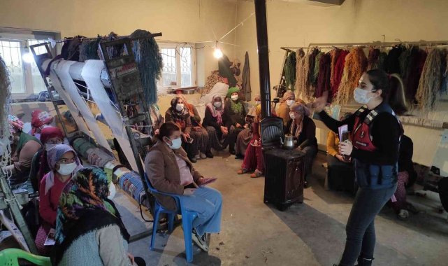 Tutlu kadınlara KADES anlatıldı