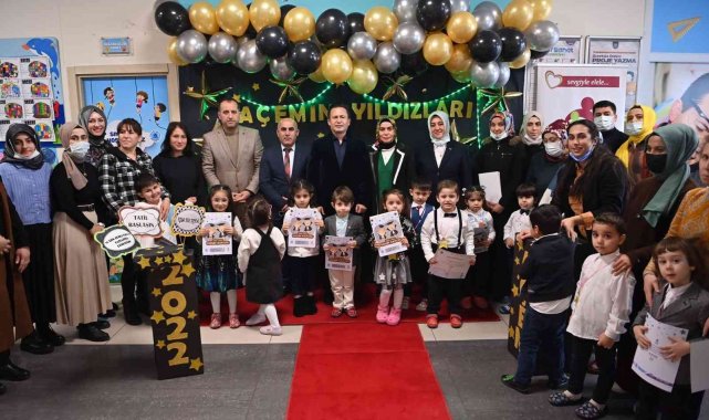 Tuzla Belediyesi Anne Çocuk Eğitim Merkezleri'nde karne heyecanı yaşandı