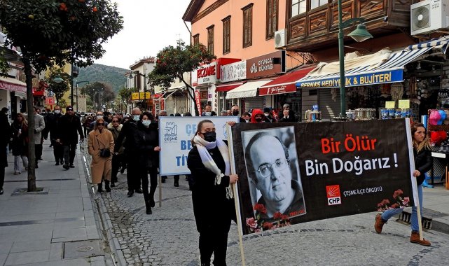 Uğur Mumcu Çeşme'de anıldı