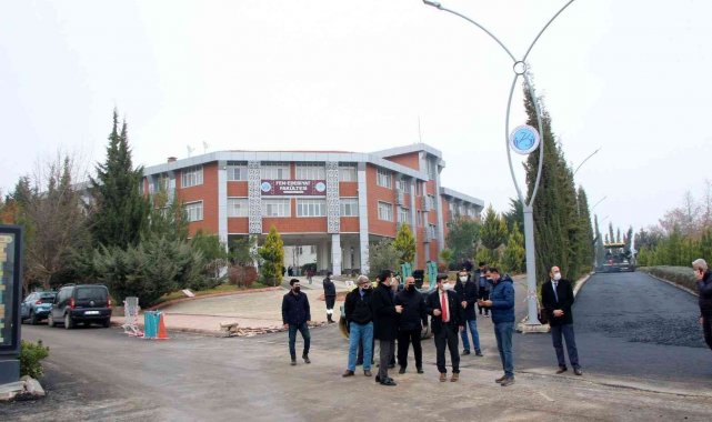 Üniversite öğrencilerine finaller öncesinde Rektör morali