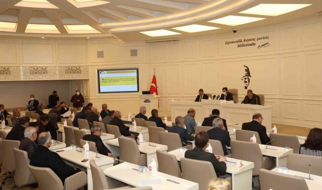 Üniversite öğrencilerine ulaşım desteği