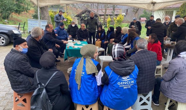 Üniversiteli gençler Düzce&#039;yi tanıyor