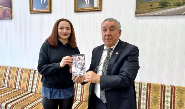 Ünsal, Iğdır Üniversitesi'nde okuyan Azerbaycanlı öğrencilerin sorunlarını dinledi