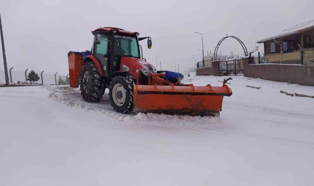 Ürgüp caddeleri temizlendi