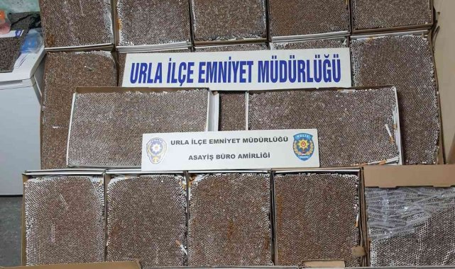 Urla'da binlerce paket kaçak sigara ele geçirildi