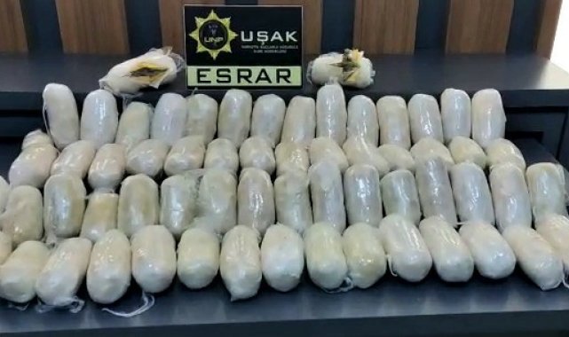 Uşak'ta 15 kilo esrar ele geçirildi