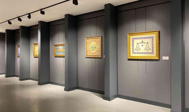 Üsküdar'da 'Hüsn-i Hat' sergisi sanatseverlerle buluştu