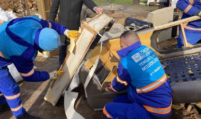 Üsküdar&#039;da ihtiyaç sahiplerinin evleri geri dönüşüm ile ısınıyor