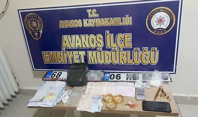 Uyuşturucu bağlantılı hırsızlık çetesi çökertildi