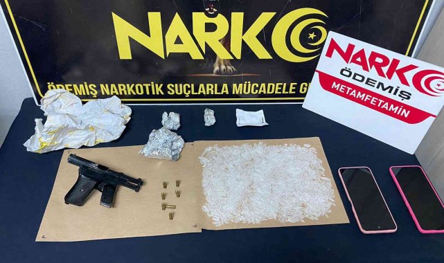 Uyuşturucu taciri kadın kıskıvrak yakalandı