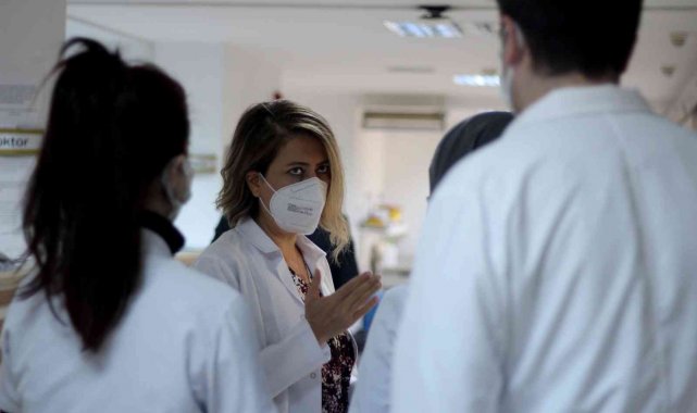 Uzmanlardan &quot;Covid-19 ve gribin birlikte olduğu vakalar görülmeye başlandı&quot; uyarısı