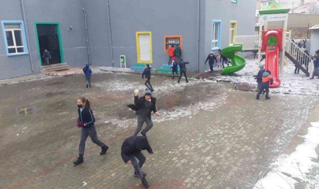 Uzunköprü'de kar sevinci