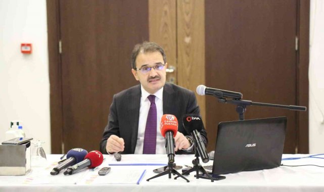 Vak&#039;a sayılarının yükselişe geçtiği Çankırı&#039;da Vali Ayaz&#039;dan aşı çağrısı: