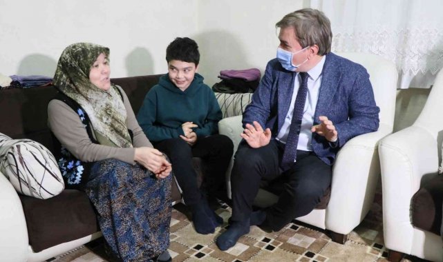 Vali 43 daire müdürüyle bir bir kapıları çalıyor