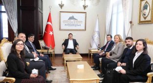 Vali Çiçek: "Afyonkarahisar'ın, ismi Türkiye ile birlikte dünyada da duyulmaya başlandı"