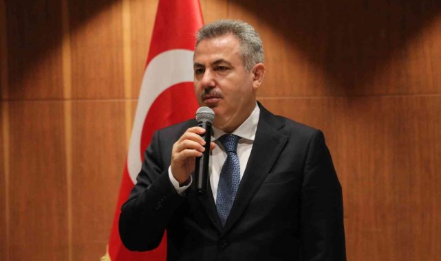 Vali Elban, gazetecilerle buluştu