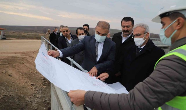 Vali Karaloğlu, Bismil Atık Su Arıtma Tesisinde incelemelerde bulundu