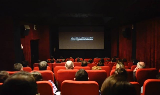 Vali Kızılkaya, 'Kesişme: İyi ki Varsın Eren' filmini izledi