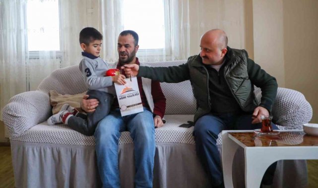 Vali Varol'dan Kahraman ailesine ziyaret