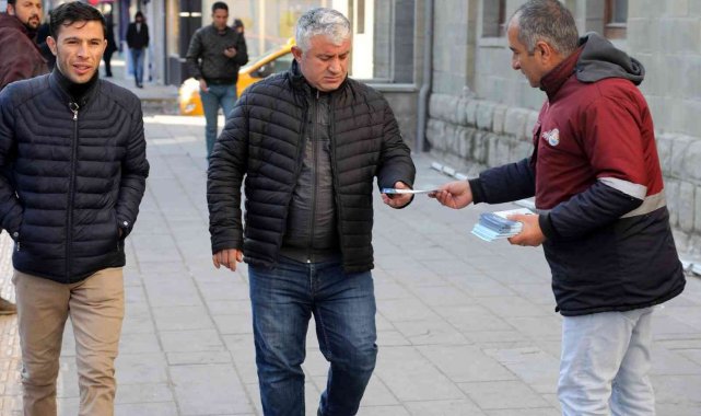 Van Büyükşehir Belediyesi vektörle mücadele çalışmalarına başladı