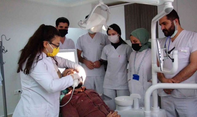Van YYÜ Diş Fakültesi teknolojik cihazlarla bölge halkına hizmet veriyor