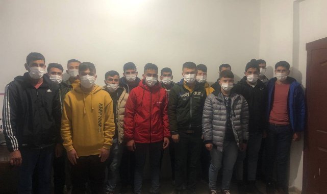 Van'da 25 kaçak göçmen yakalandı