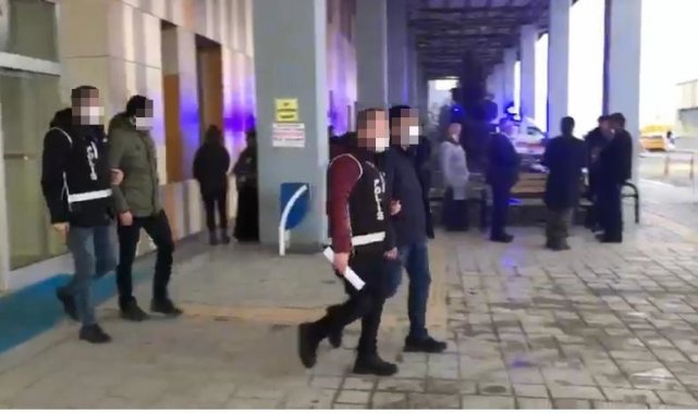 Van'da FETÖ'den aranan 2 şüpheli gözaltına alındı