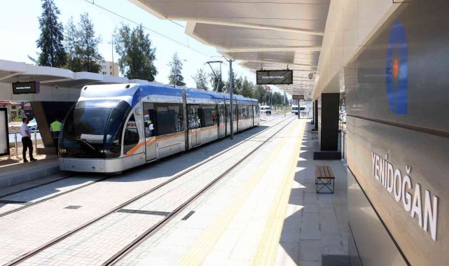 Varsak-Müze raylı sistem hattı 892 bin yolcuyu taşıdı