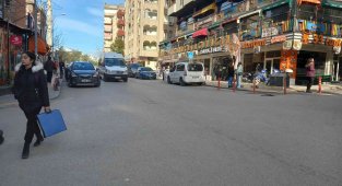 Vatandaşlar, kazaların yaşandığı caddeye kasis istiyor