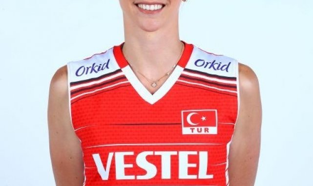 Voleybol Federasyonu&#039;ndan Naz Aydemir Akyol&#039;a teşekkür