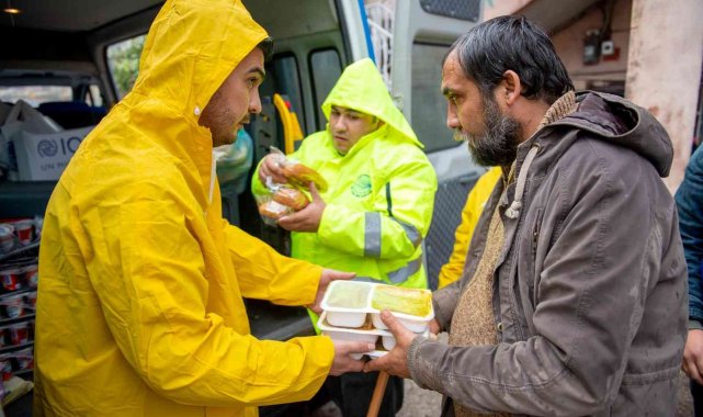 Yağışlardan zarar görenlere yardım