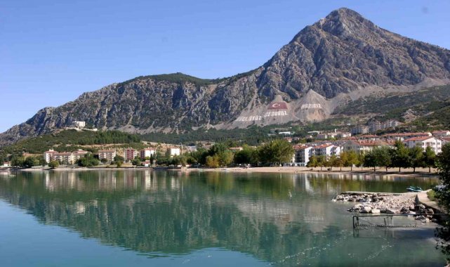 Yağışlarla birlikte Eğirdir Gölü su kotu 915,18 metreye yükseldi