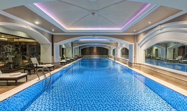 Yarıyıl tatilini Van'da geçiren aileler, Elite World Van Hotels'in ayrıcalıklı dünyasını da deneyimleyecek