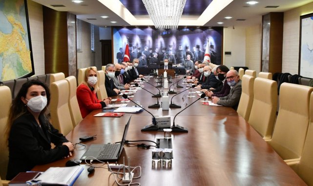 Yaşlı ve engelli vatandaşlara evde bakım ve temizlik hizmeti