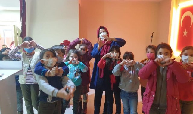 Yazar İlknur Işık öğrenciler ile buluştu