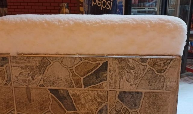 Yeşilhisar'da kar kalınlığı 20 santimetreye ulaştı