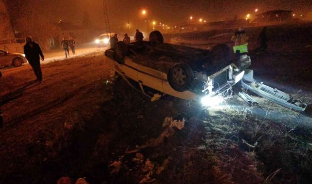 Yılbaşı gecesi araba çalan hırsızlar tutuklandı