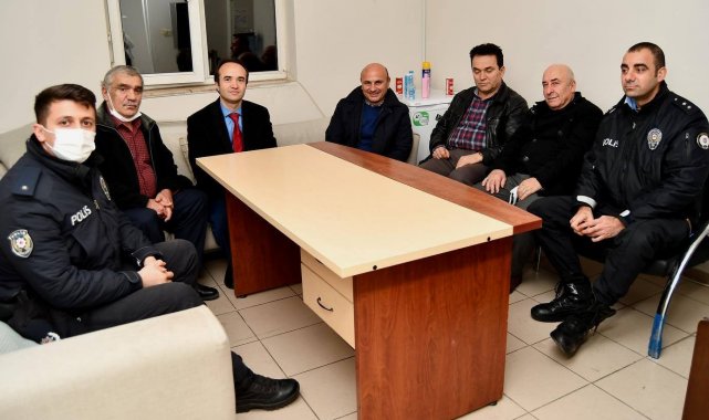 Yılbaşı gecesi yalnız değillerdi