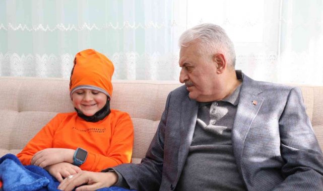 Yıldırım, köpek saldırısı sonucu yaralanan çocuğu ziyaret etti