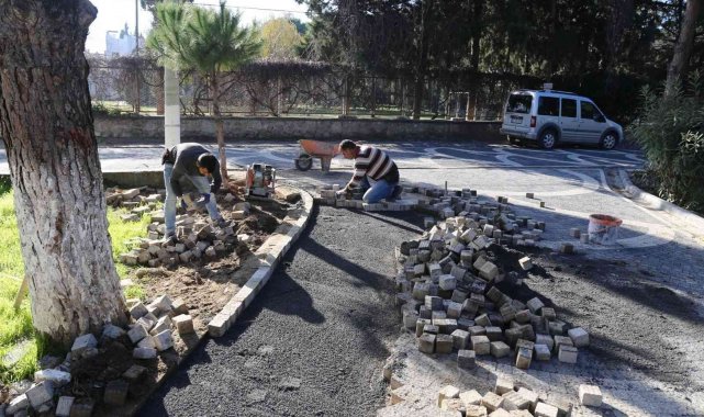 Yol tamiratları devam ediyor