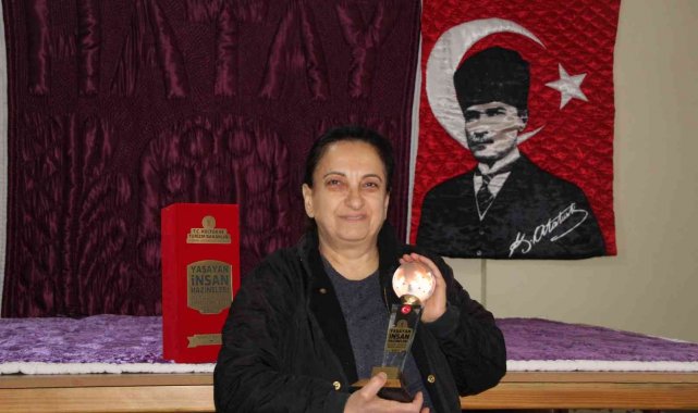 Yorgan ustası Nahya Güzelyurt "Yaşayan İnsan Hazineleri" ödülüne layık görüldü