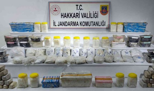 Yüksekova 97 kilo uyuşturucu ele geçirildi