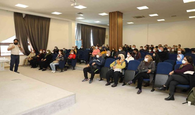 Yüreğir&#039;de yerel hayvan koruma görevlisi eğitimi