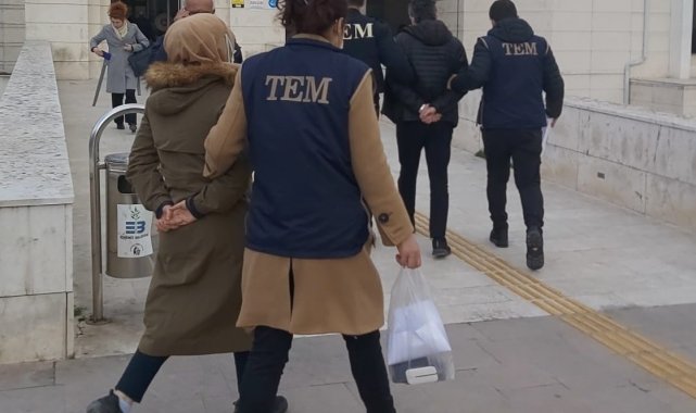 Yurt dışına kaçmaya hazırlanan FETÖ üyesi çift yakalandı