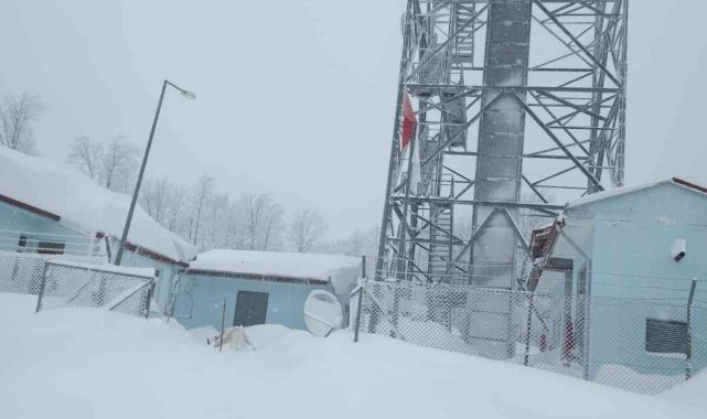 Zonguldak'ta kar kalınlığı 82 santimetreye ulaştı