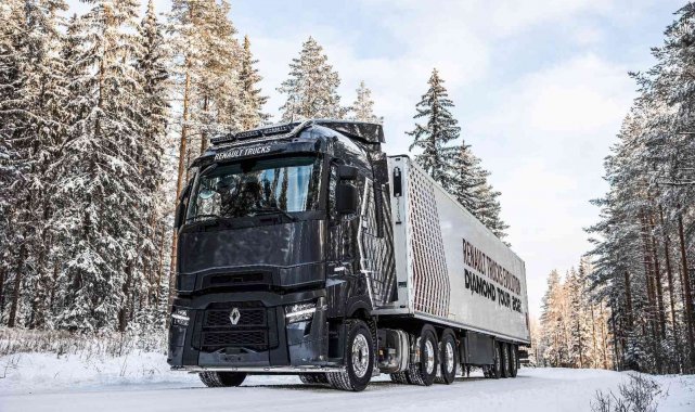 Zorlu kış şartlarında güvenli sürüşler için aracınızı hazırlayın